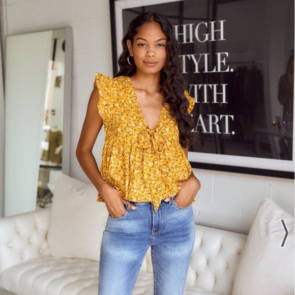 Micki mustard Floral Ruffled Sleeve Blouse top with deep V neck bow detailing - Picture 3 of 9